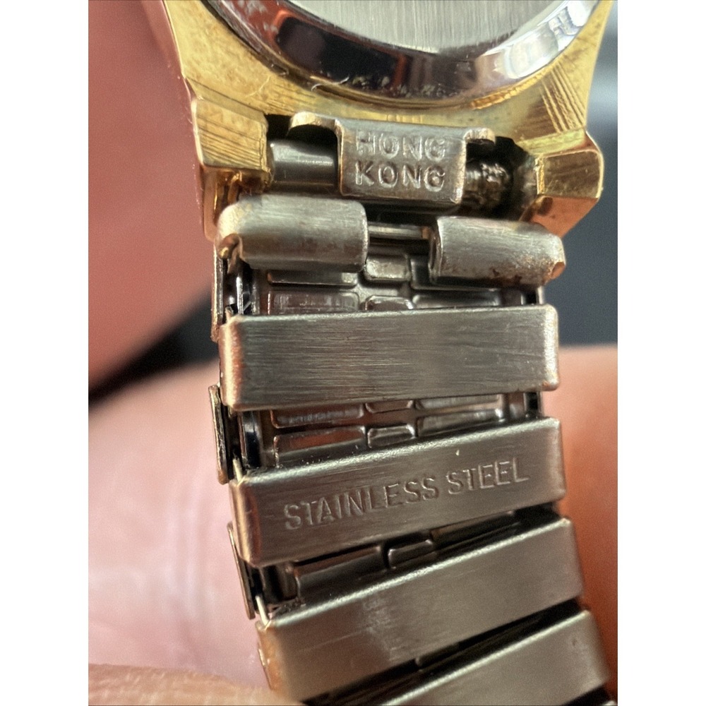 Vintage Elgin Diamond Ladies Watch Oval Textured Dial Gold Tone Stretch Band NEW - Picture 12 of 15